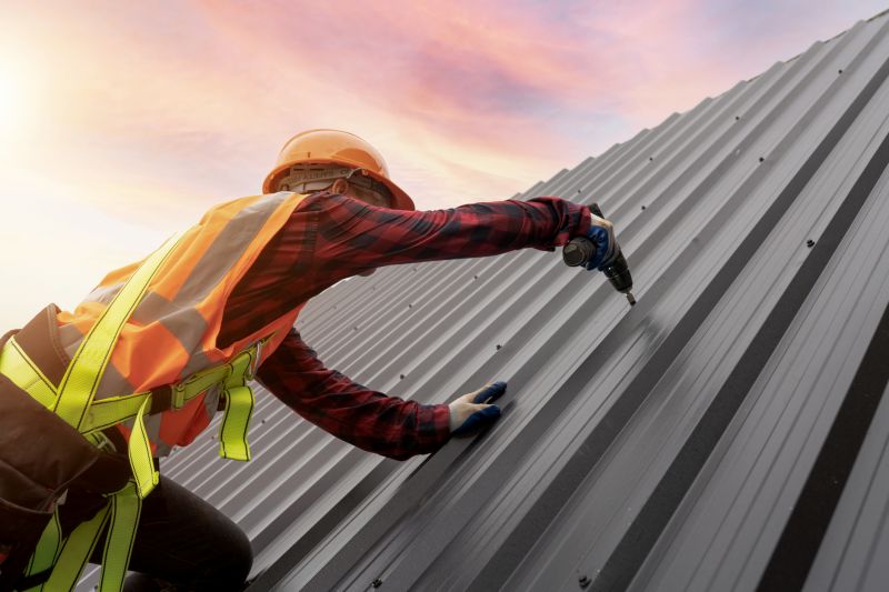 What To Expect During A Professional Metal Roof Replacement